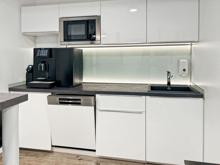 Regus - Neuer Zollhof