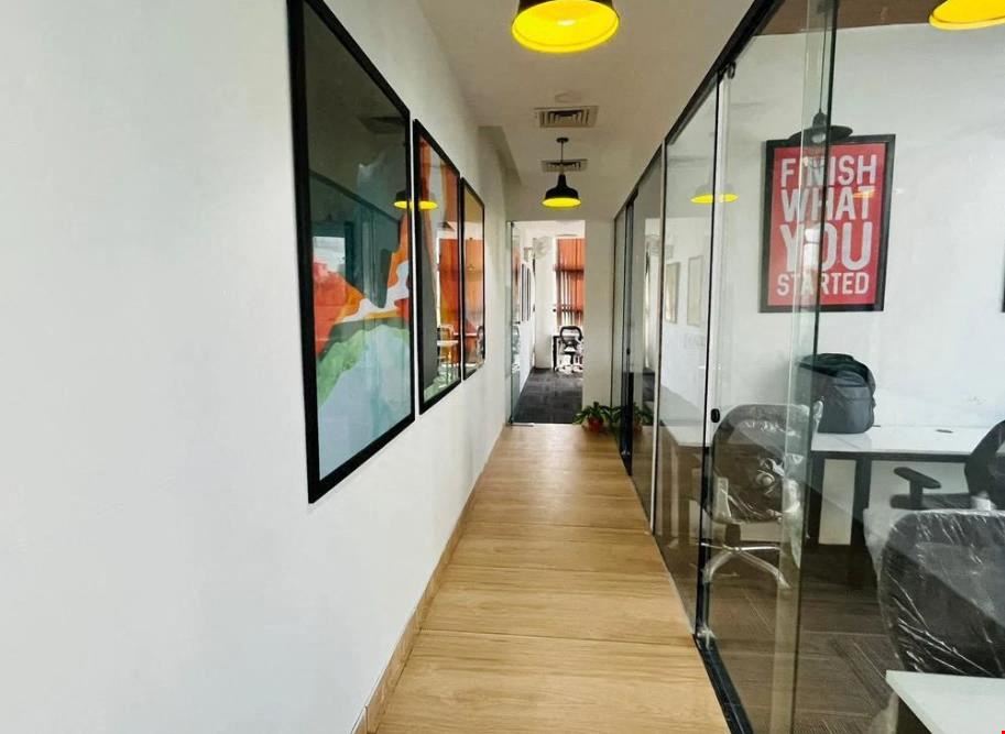 Supremework Coworking - Sector 63