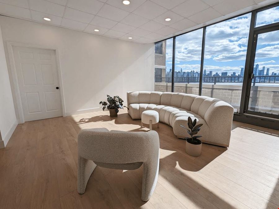HudsonDesk