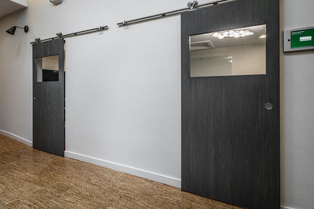 Kapany Large Boardroom
