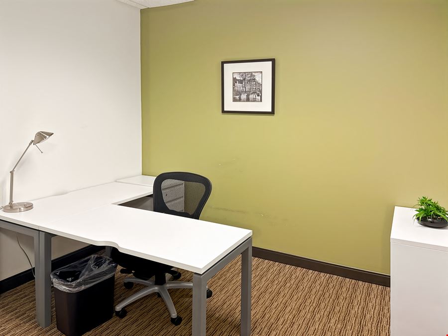 Regus - Memphis - Southwind Office Center