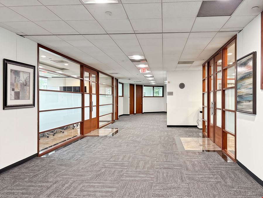Regus - Palo Alto - 200 Page Mill Road