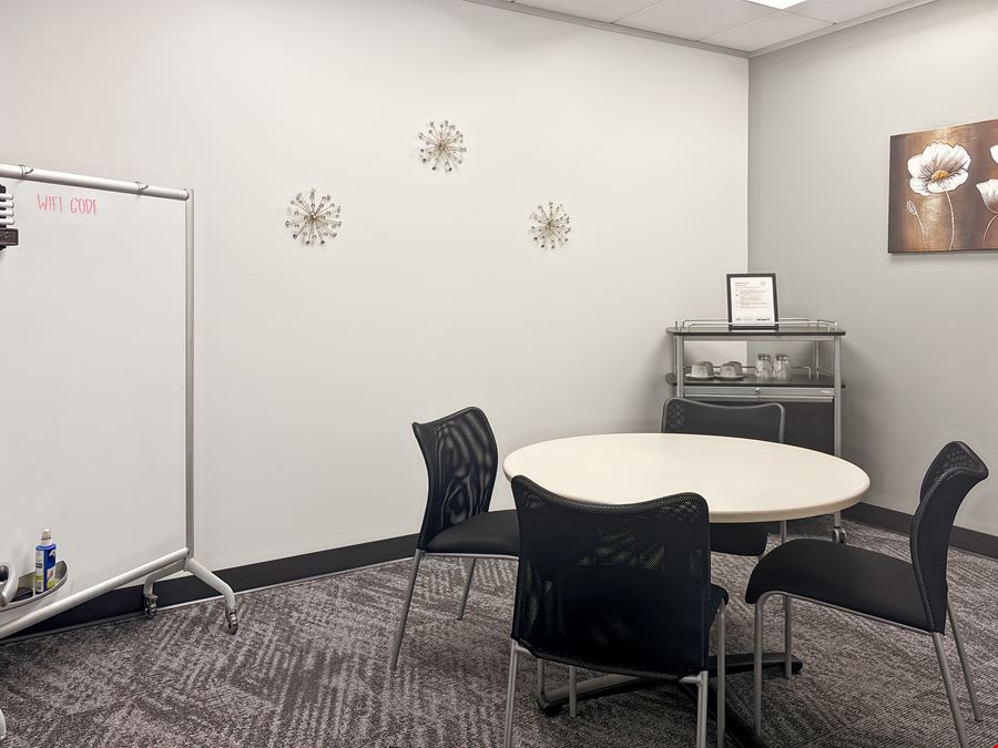 Regus - The Woodlands - Waterway