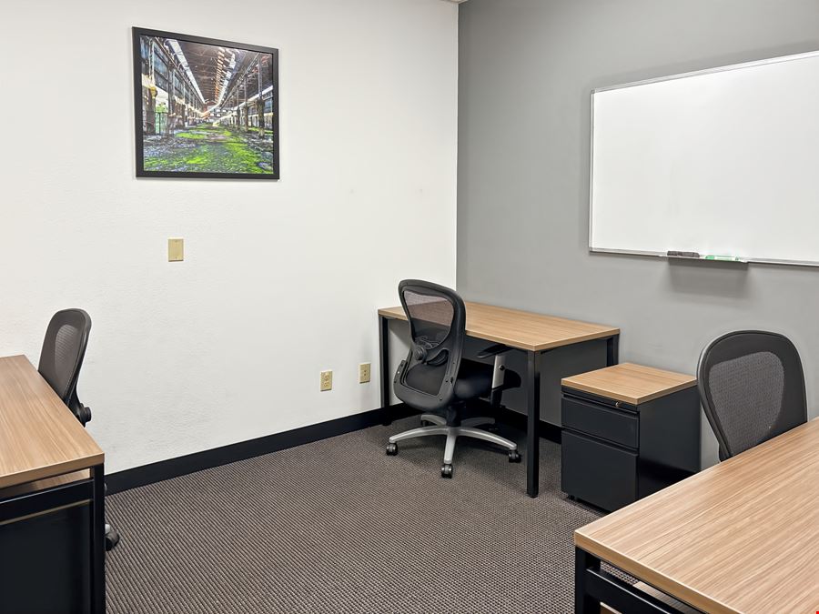Regus - Bentonville - Beau Terre