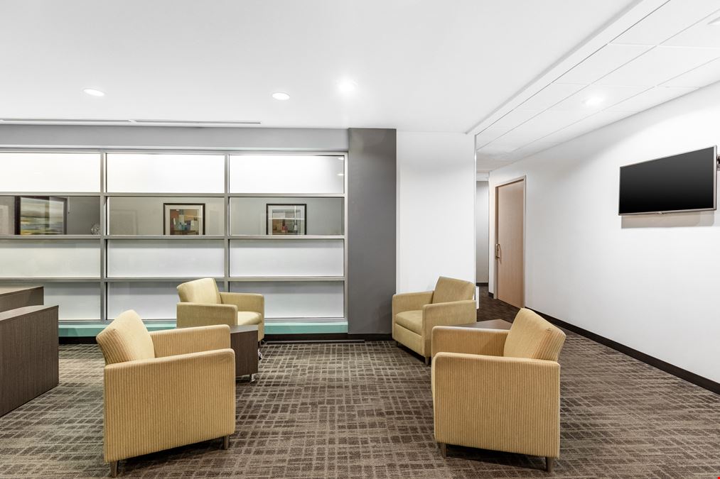 CA, Chula Vista - Gateway Chula Vista