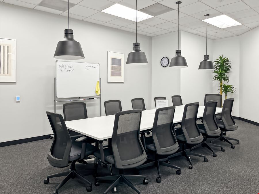 CA, Irvine - Main St