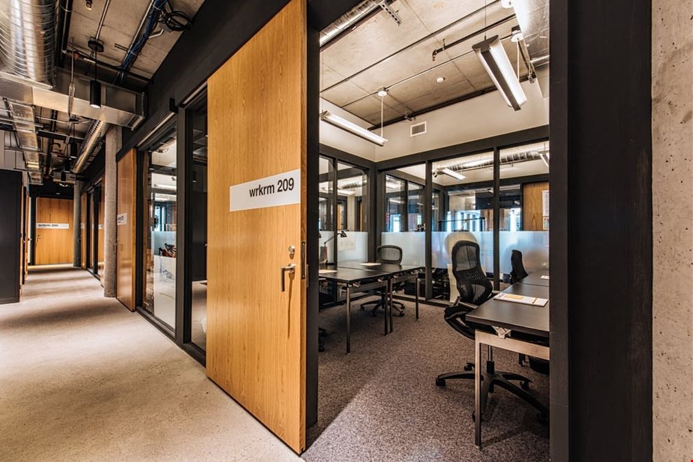 Medium Day Office