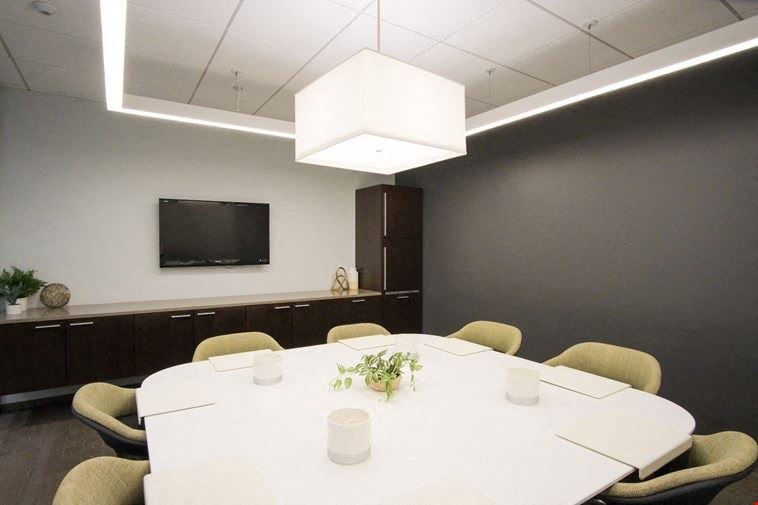 Huddle Room