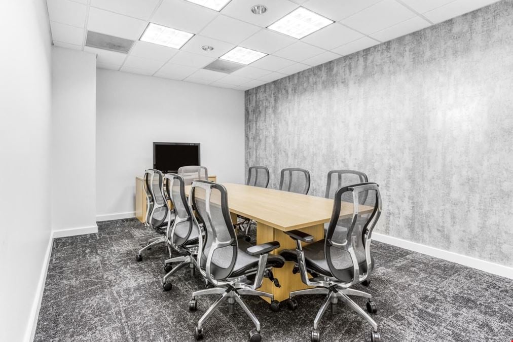 Huntington Square III