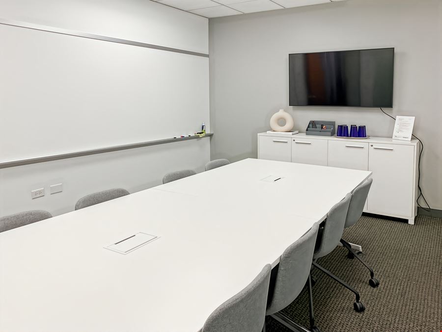Regus - Centennial - Chester St