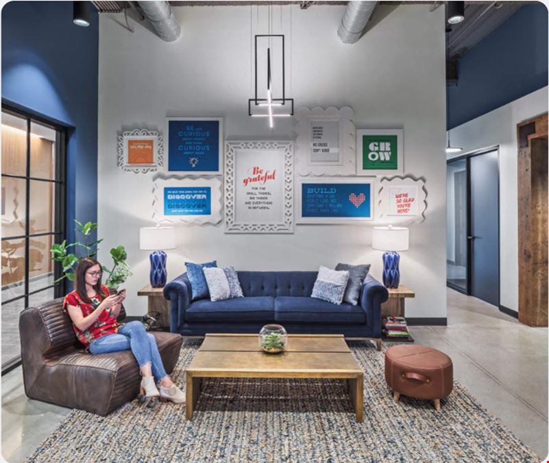 Brick House Blue: Bridge Park The Loop