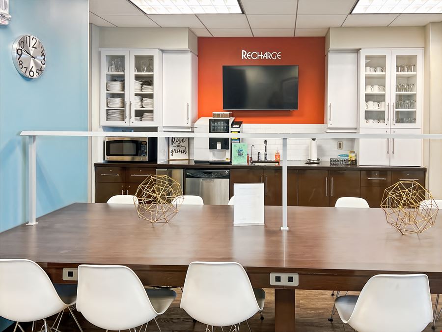 AL, Mobile - RSA Battle House Tower