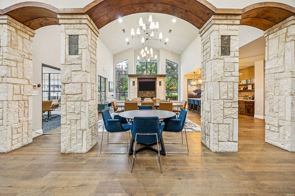 Apt CoWork at Toscana at Valley Ridge