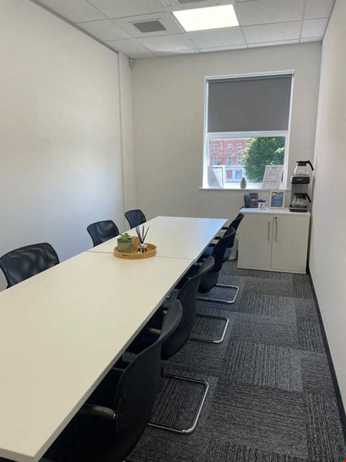 Business Lodge - Kingsway House