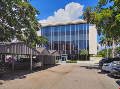 Regus - Naples - 3003 Tamiami Trail
