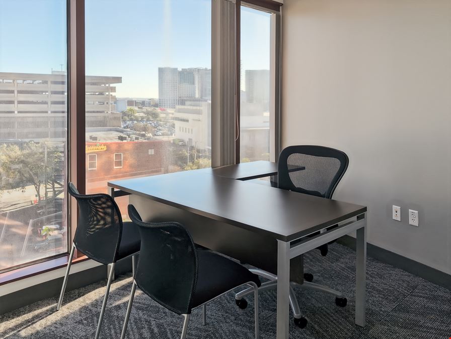 Regus - Tampa - Wells Fargo