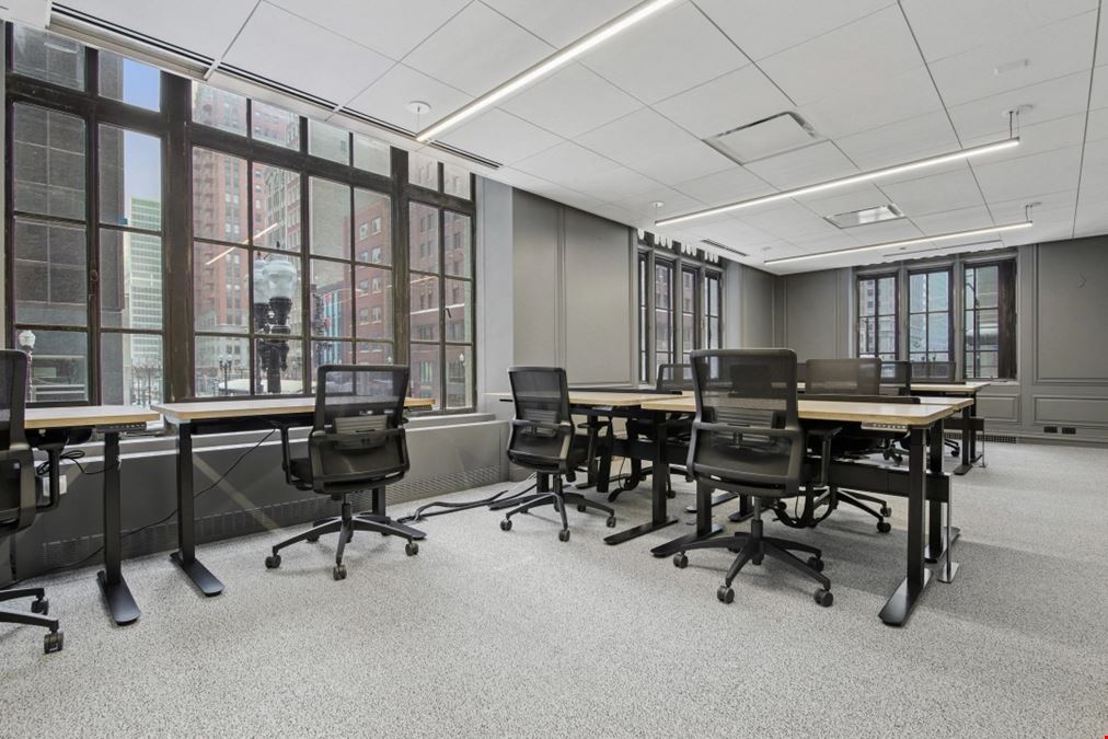 Industrious - 33 North LaSalle Street