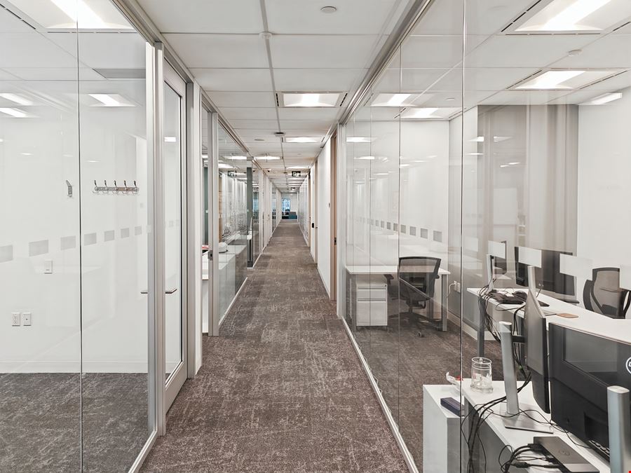 ON, Toronto - Exchange Tower