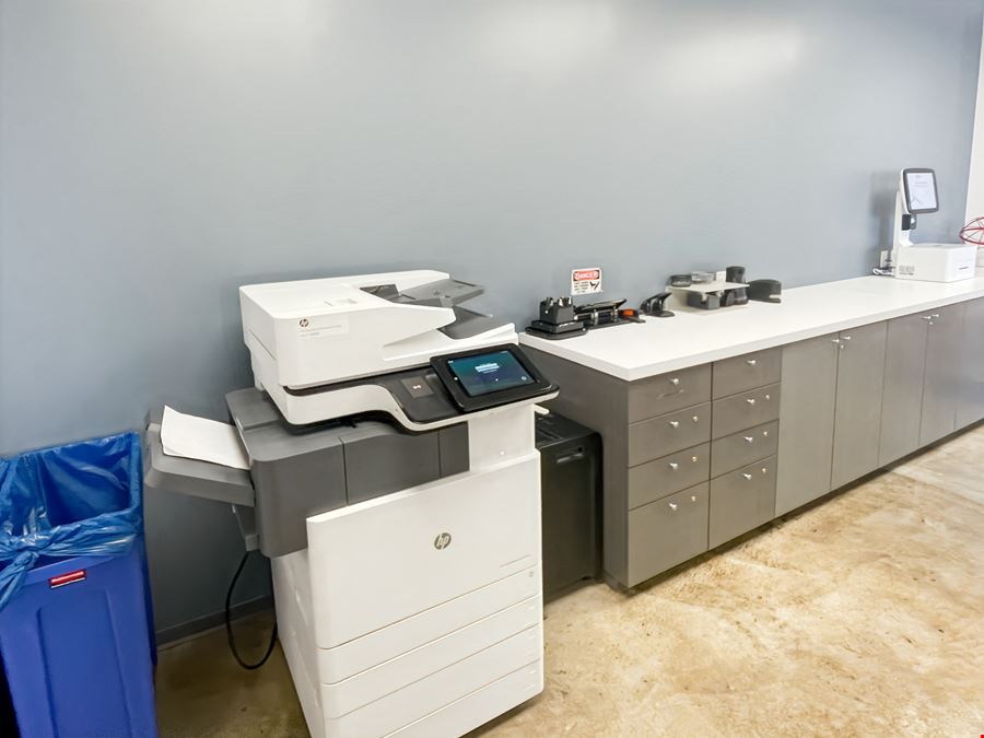 CA, Costa Mesa - 3420 Bristol Street