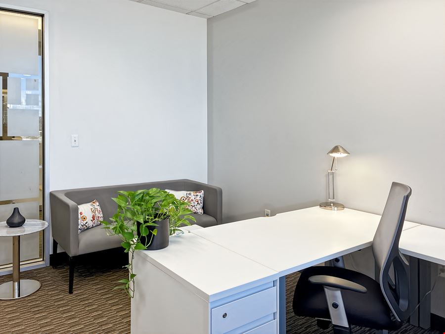 Regus - Troy - Columbia Center