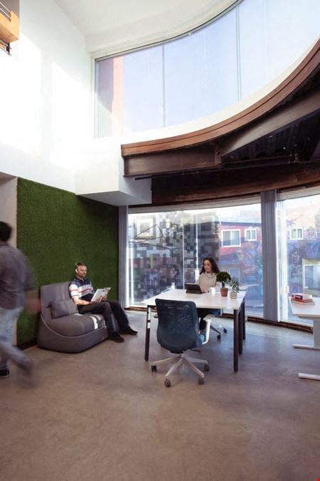 BLANKSPACES - Santa Monica Main St