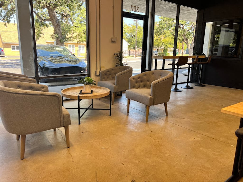 Open Desk Coworking