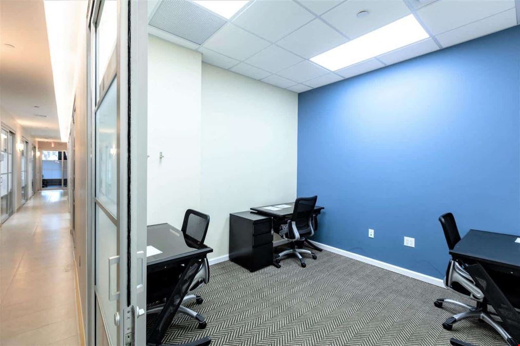 Jay Suites Midtown East