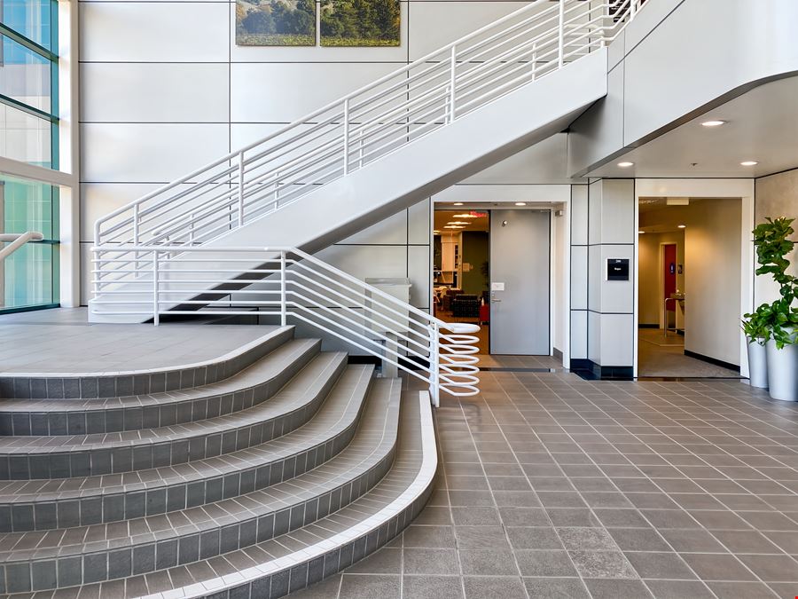 CA, Santa Rosa - Fountaingrove Center