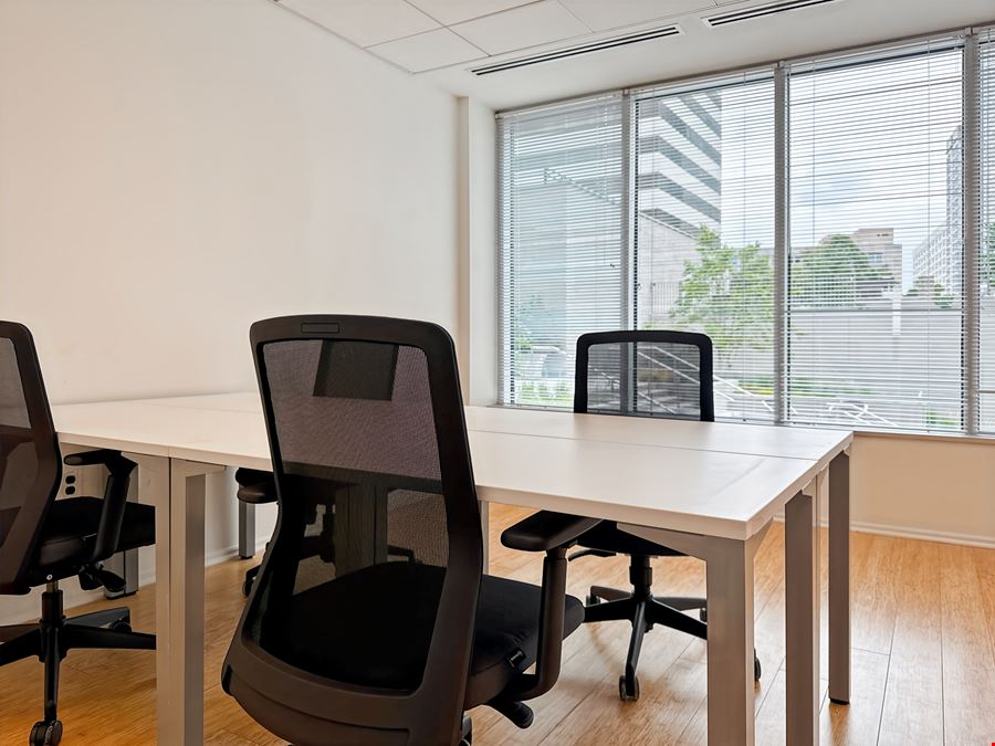 MD, Bethesda - Bethesda Metro Ctr