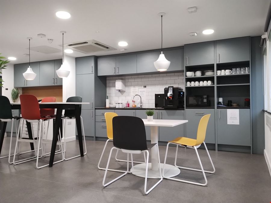 Tunbridge Wells, Pluto House