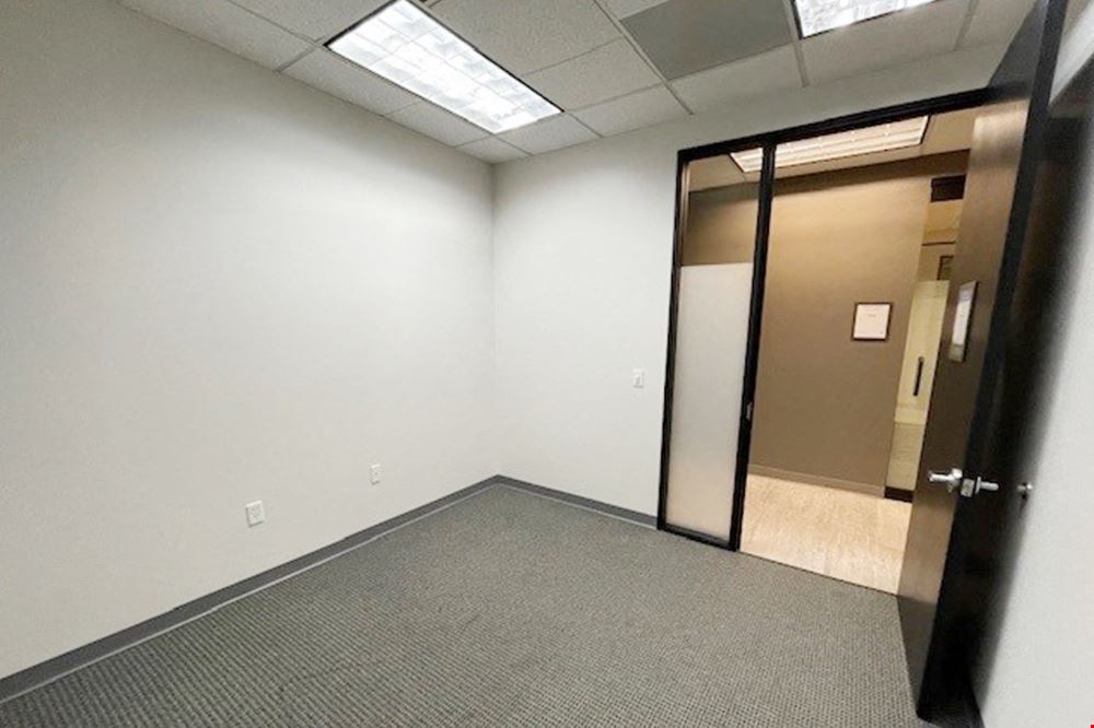 Workstyle Flexible Spaces - 3101-3111 N Central Avenue