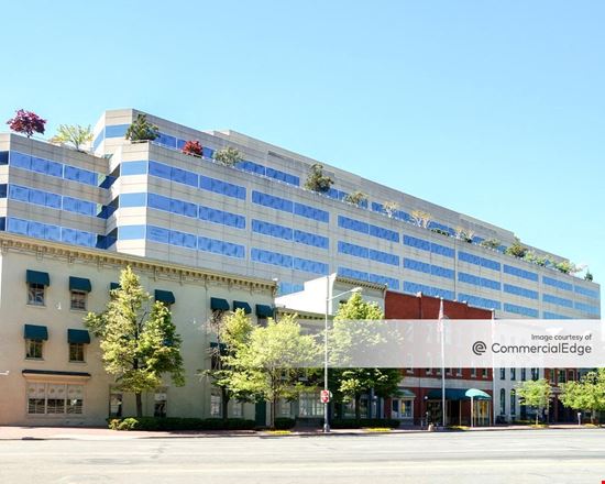 2000 Pennsylvania Avenue NW