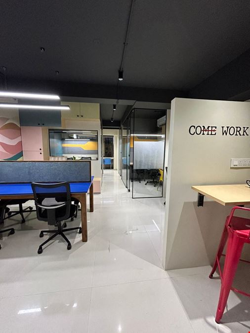 Solarium Business Center - CoStart