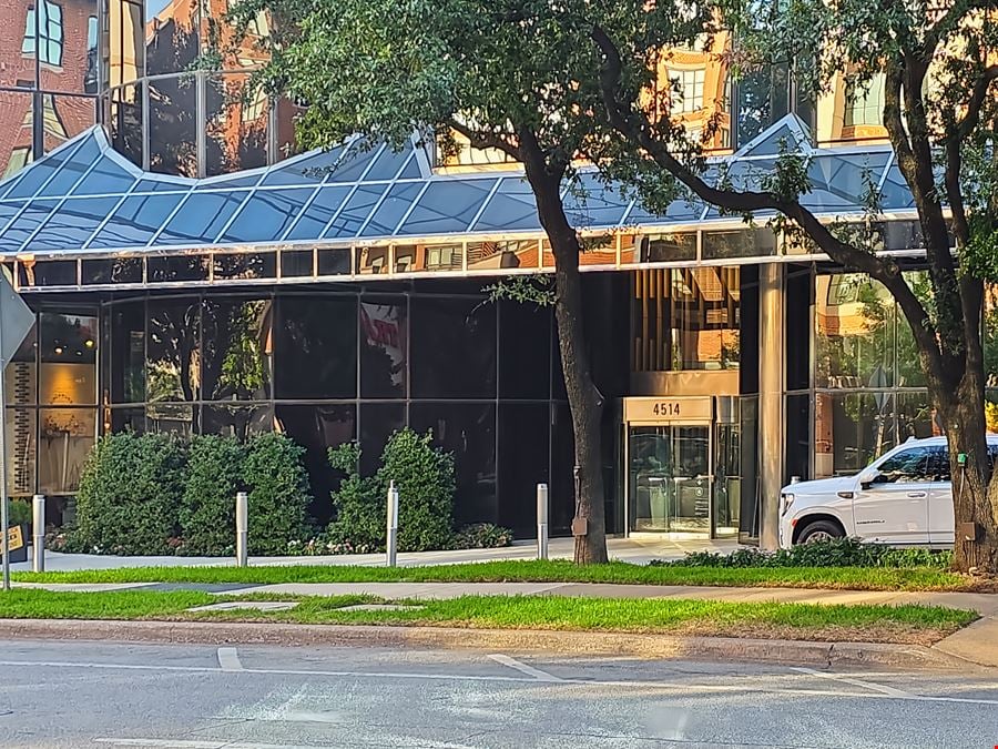 TX, Dallas Downtown - Highland Park Place