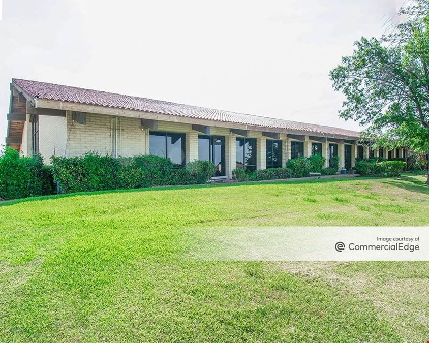 4925 North O'Connor Road