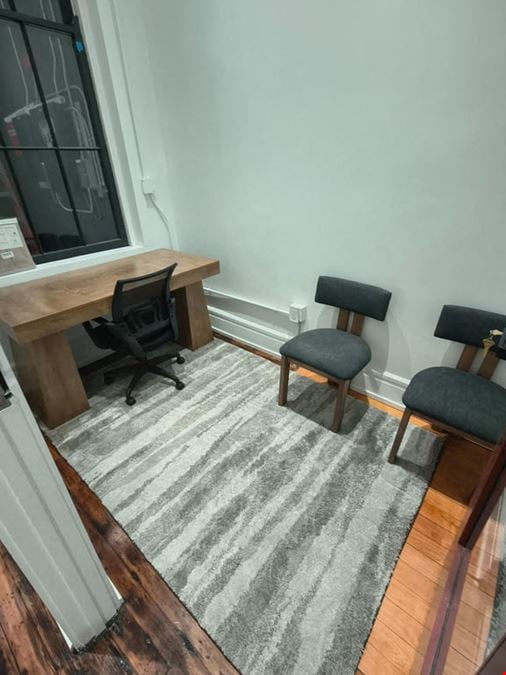 Private Office 11
