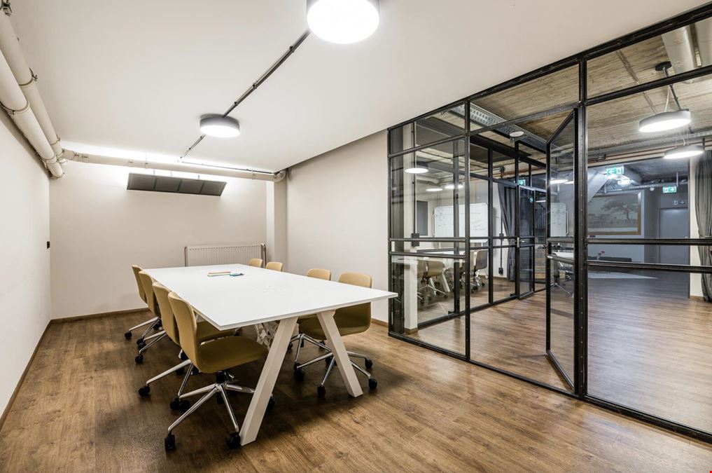 THE GATE BERLIN - WORKSHOP ROOMS