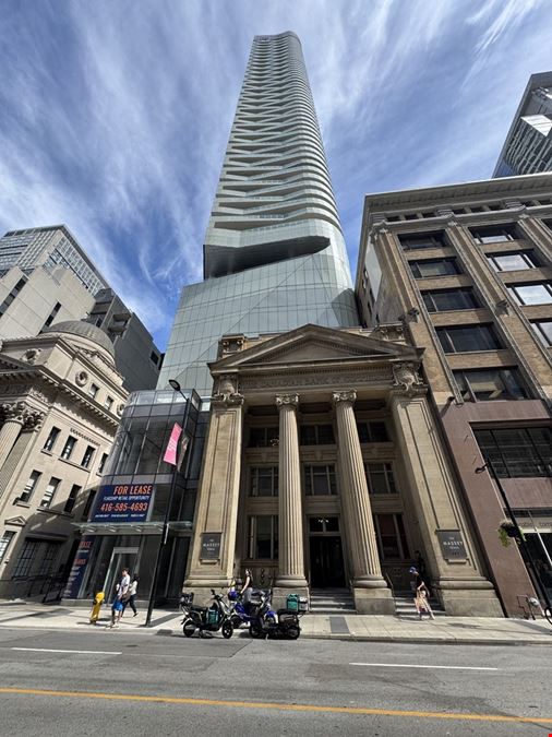 Office Evolution International - Toronto Massey Tower - Office Evolution