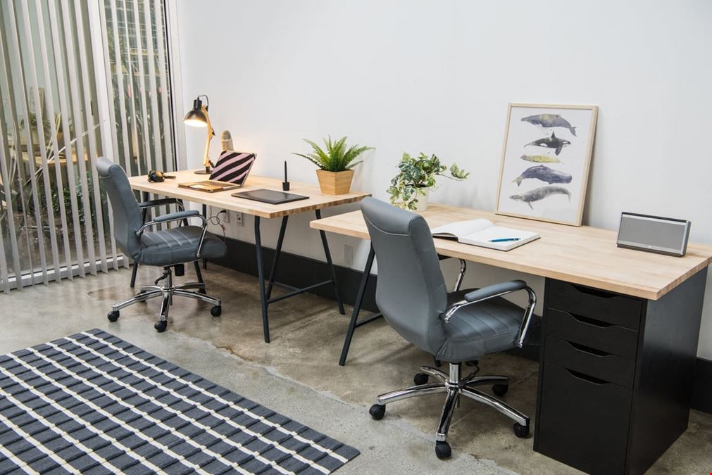 Small Office for 3-4  People