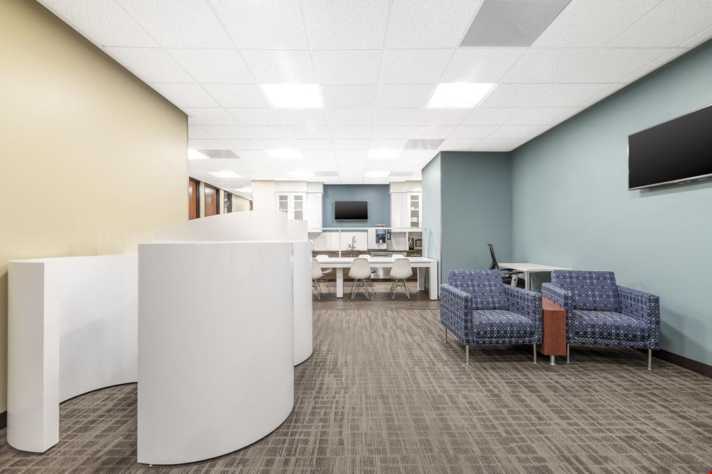 CA, Santa Rosa - Fountaingrove Center