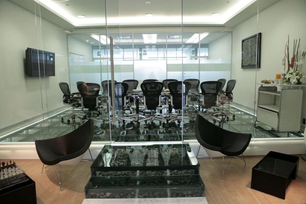 IOS OFFICES - Reforma 222