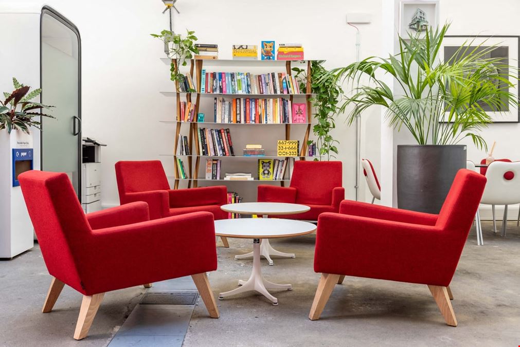 eOffice - Soho HQ
