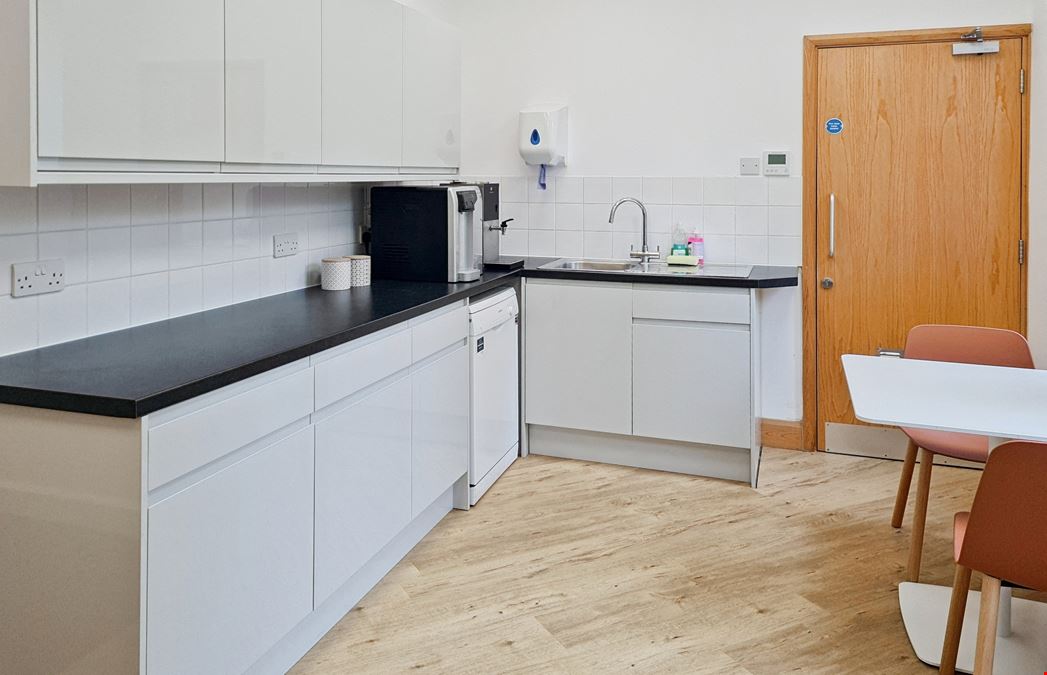 A1 and A2, Methuen Park