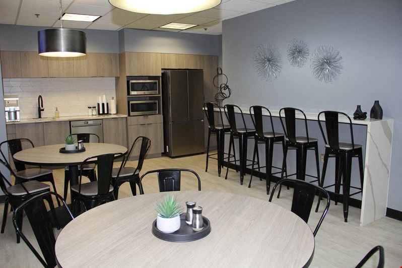 NPSuites - NorthPoint Executive Suites Duluth