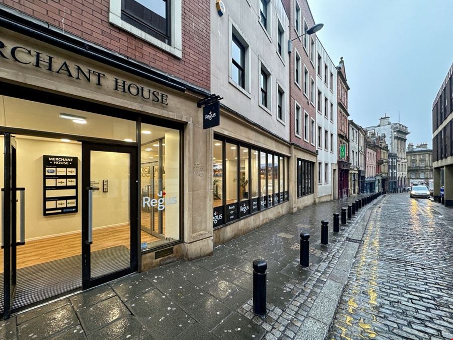 Regus - Cloth Market