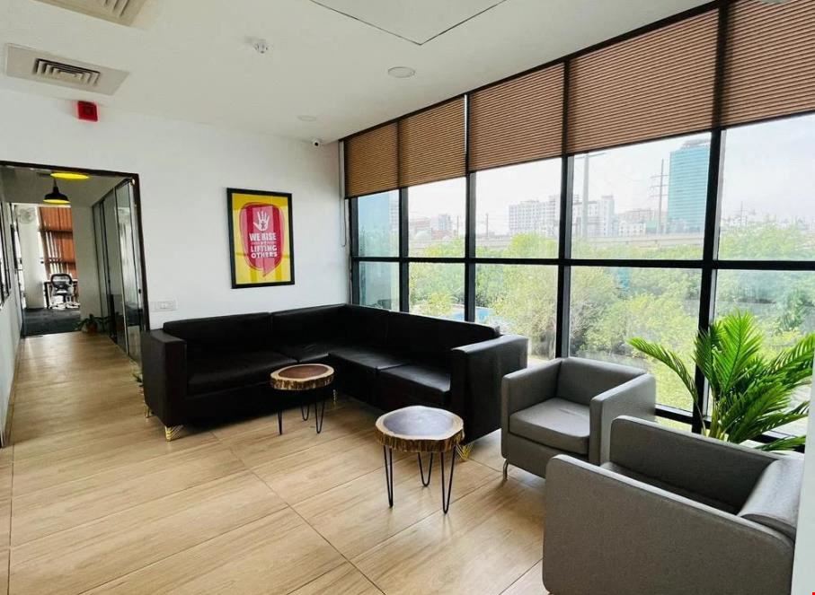 Supremework Coworking - Sector 63