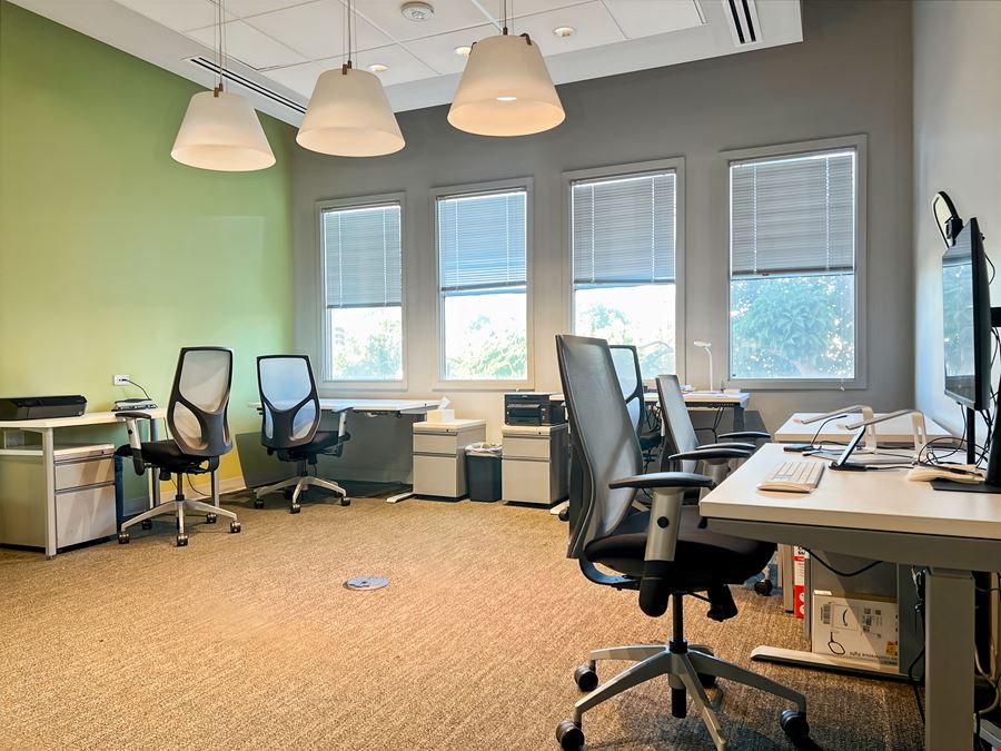 CA, Los Angeles - Spaces Santa Monica