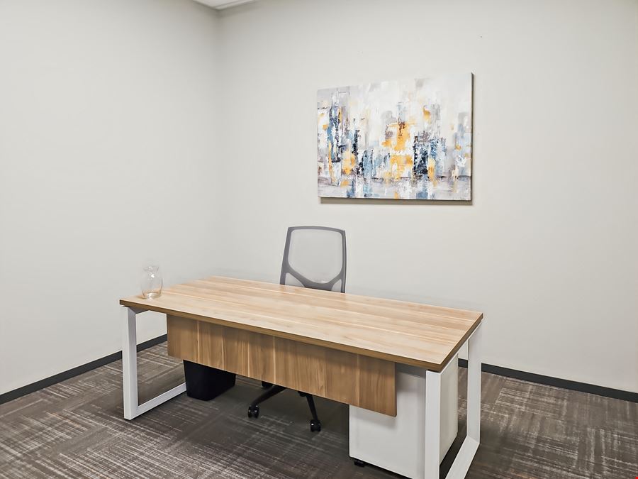 TX, Conroe - Woodland Square Blvd