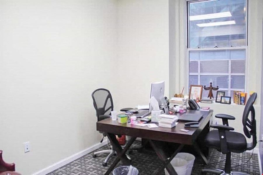 Jay Suites Bryant Park