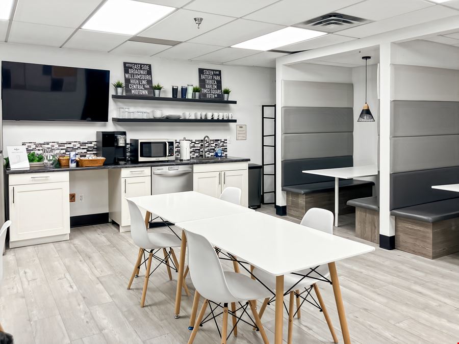 Regus - Southfield - Onyx Office Plaza